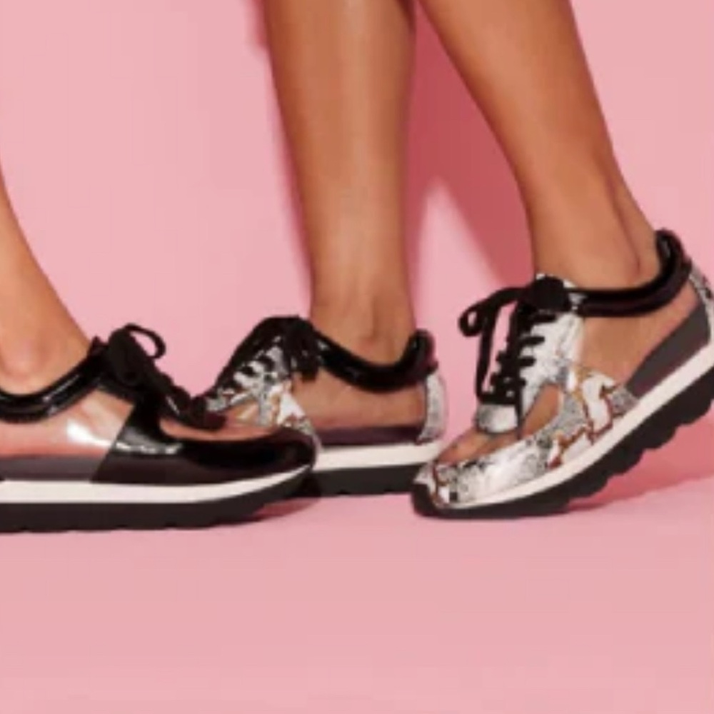 Womens Clear Panel Black & Silver Fashion Sneakers
